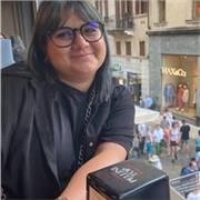 Sono una persona determinata e credo fermamente nell'importanza di inseguire i propri sogni e obiettivi.